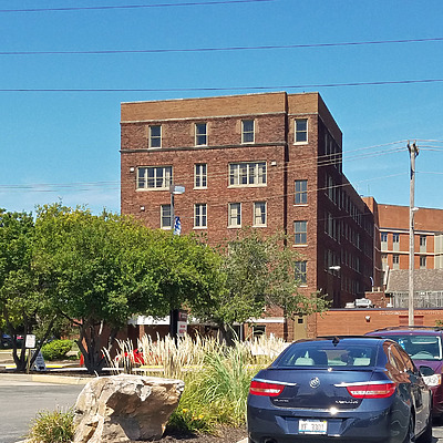 Gateway Regional Medical Arts Building by Ryan Hildebrand