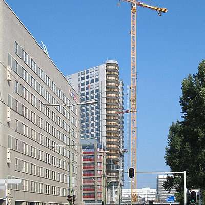 Het Strijkijzer by Michiel van Dijk
