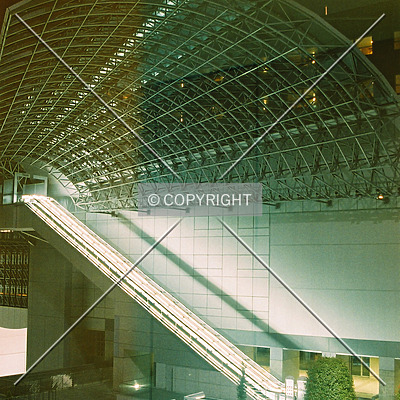 Hotel Granvia Kyoto by Andrew Stewart