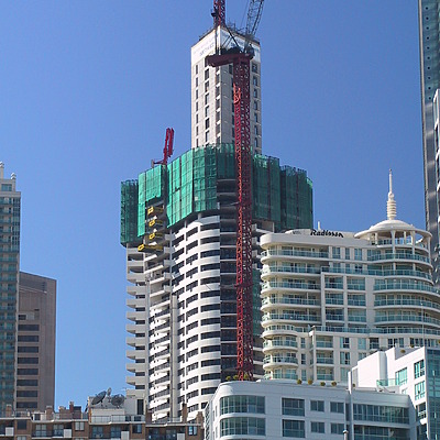 Meriton Tower by John Bek