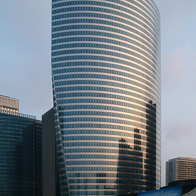 Tour EDF by Cesar Serrano