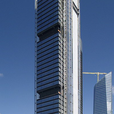 Torre Caja Madrid by Cesar Serrano
