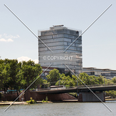 Allianz-Kai by Nephilim