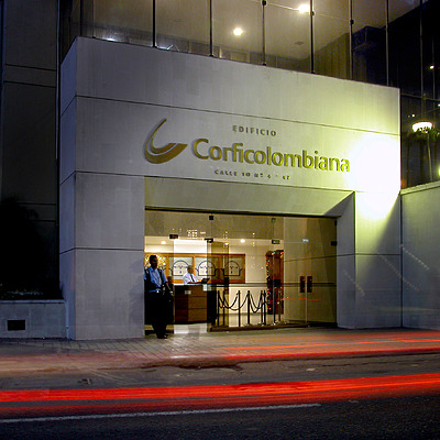 Edificio Corficolombiana by Jim Schwartz