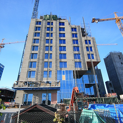 DnB hus A by Kjetil Balog