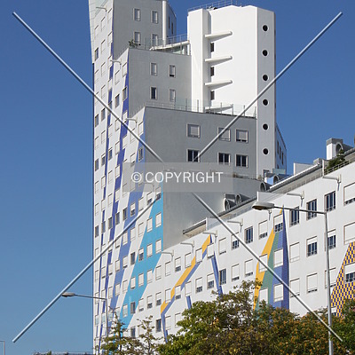 Edifício Écran by Emmanuel D.