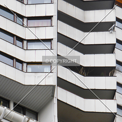 Wohnpark Alterlaa - Block B1-B2 by Nephilim