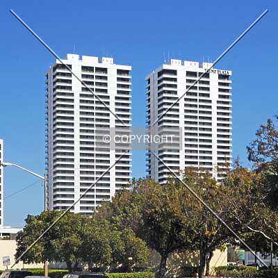 Trump Plaza I by Jorge Molina