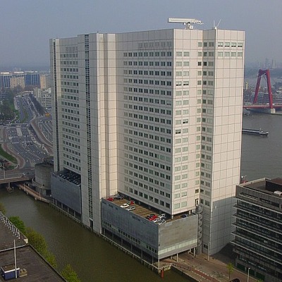 Willemswerf by Michiel van Dijk