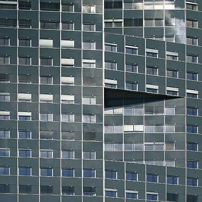 IZD Tower by Cesar Serrano