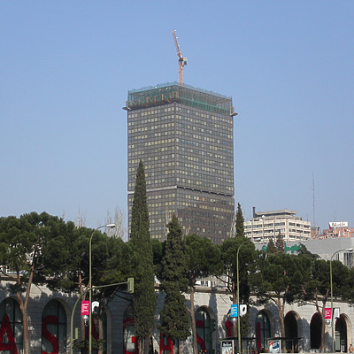 Edificio Windsor by Cesar Serrano