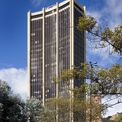 Edificio Seguros Tequendama by Jim Schwartz
