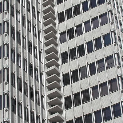 Edificio Colón by David Guija