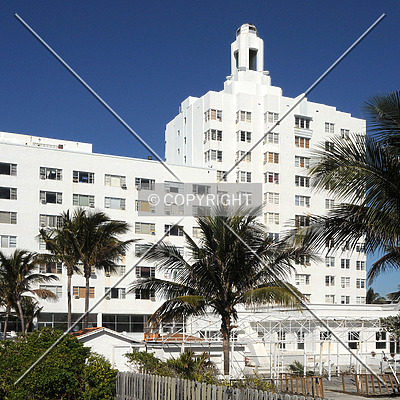 Versailles Hotel Condominium by Jorge Molina