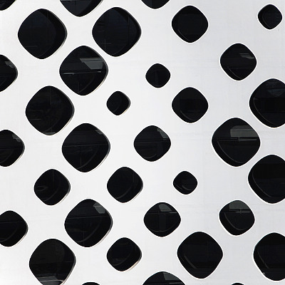 O-14 by Nareg Karamanoukian