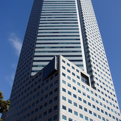 Suntec City Tower 4 by Horst Kiechle