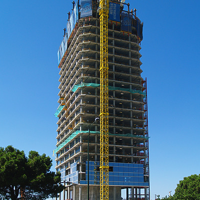 Torre de Cristal by Cesar Serrano