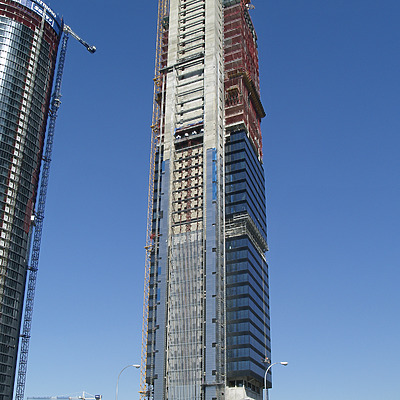 Torre Caja Madrid by Cesar Serrano