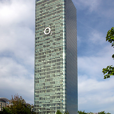 Hochhaus Uptown München by Marshall Gerometta