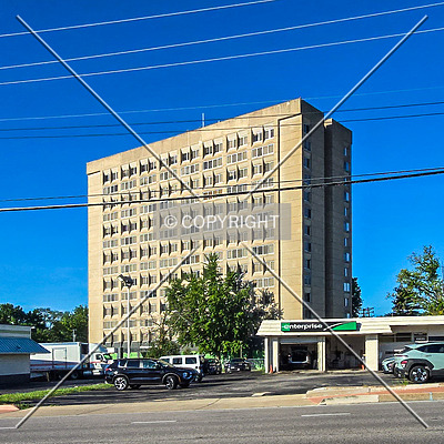 Santa Ana Apartments by Ryan Hildebrand