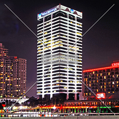 Riverplace Tower by Jorge Molina