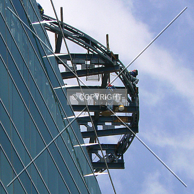 Corporativo Triángulo las Ánimas by Luis Ibáñez