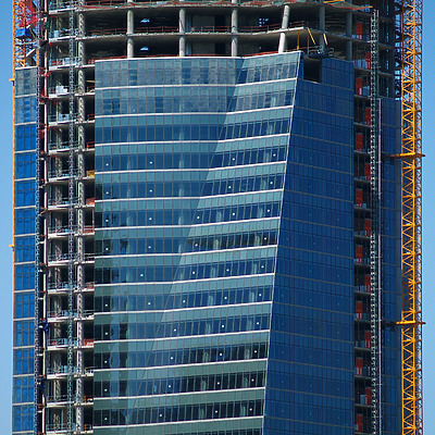 Torre Espacio by Cesar Serrano