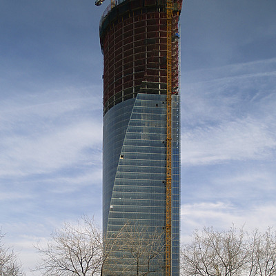 Torre Espacio by Cesar Serrano