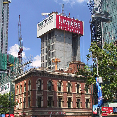 Lumière Residences by John Bek