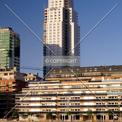Torre Renoir 1 by Maximiliano Buono