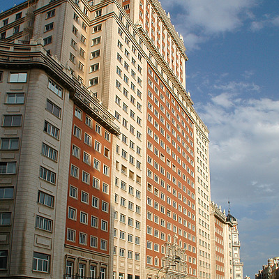 Edificio España by John Bek