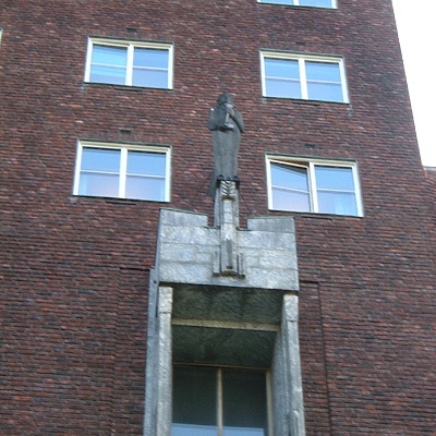 Oslo rådhus by Kjetil Balog