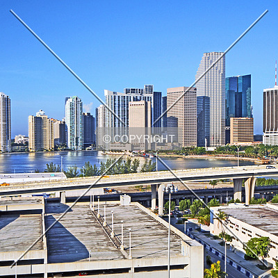 Southeast Financial Center by Jorge Molina
