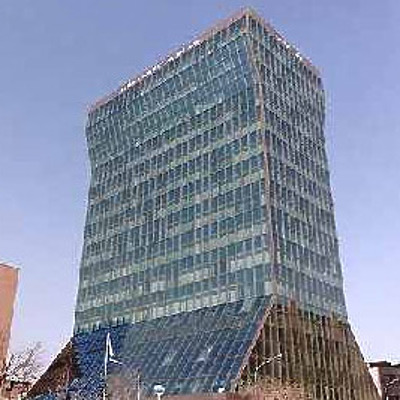 Bank of Keshavarzi by Teheran Tourism
