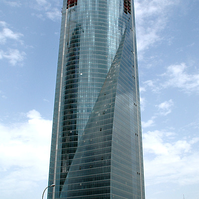 Torre Espacio by John Bek