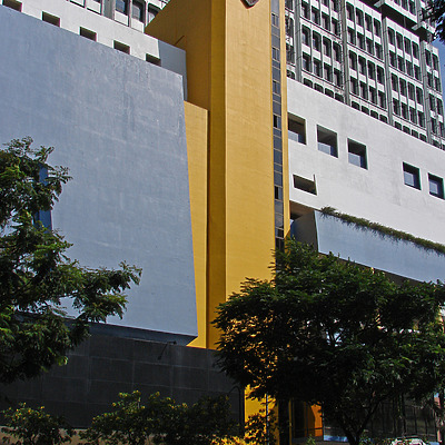 Shaw Tower by Horst Kiechle