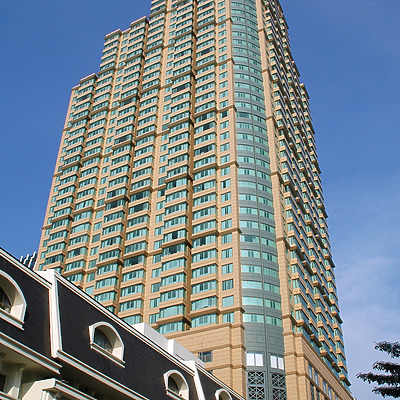 Centrepointe Ratchadamri by John Bek