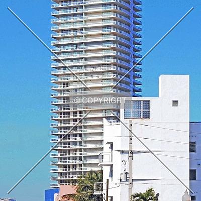 ICON at South Beach by Jorge Molina