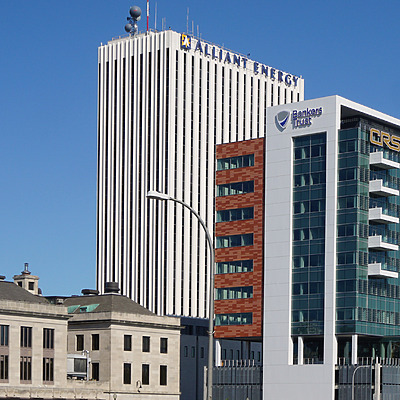Alliant Tower by Ryan Hildebrand