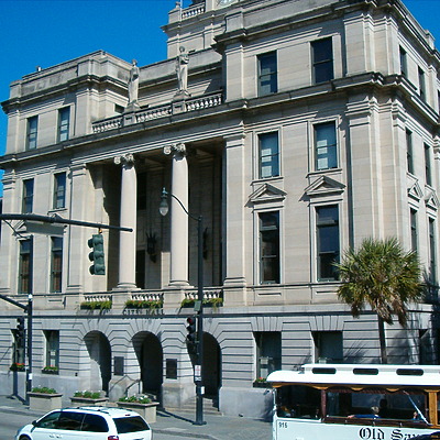 City Hall by Rodney Gunn