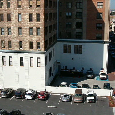 Manger Building by Rodney Gunn