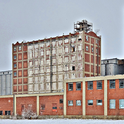 Pillsbury Flour Mills - Flour Mill C by Ryan Hildebrand
