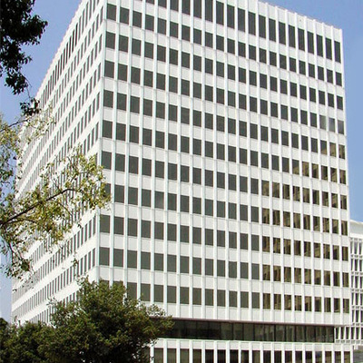 225 South Lake Avenue by Jim Schwartz