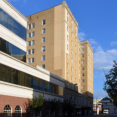 405 Capitol Street by John W. Cahill