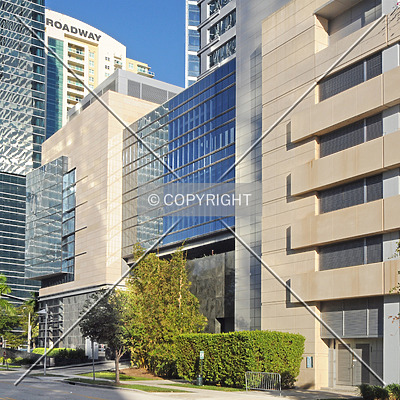 Four Seasons Hotel & Tower by Jorge Molina