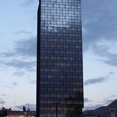 Unis Towers I by Florian Barbier