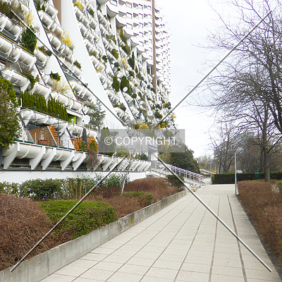 Wohnpark Alterlaa - Block C5-C8 by Nephilim