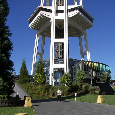 Space Needle by Rodney Gunn