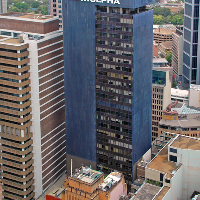 Mulpha House by John Bek