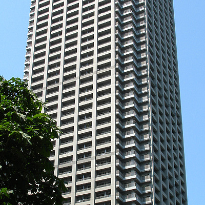 Harumi View Tower by Kevin Hemphill